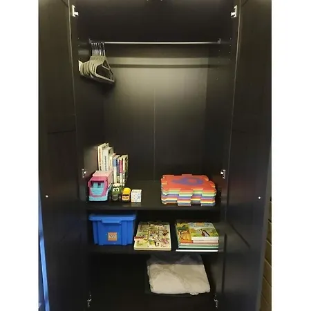 Ahoy Masal Modern Retreat Lubeka